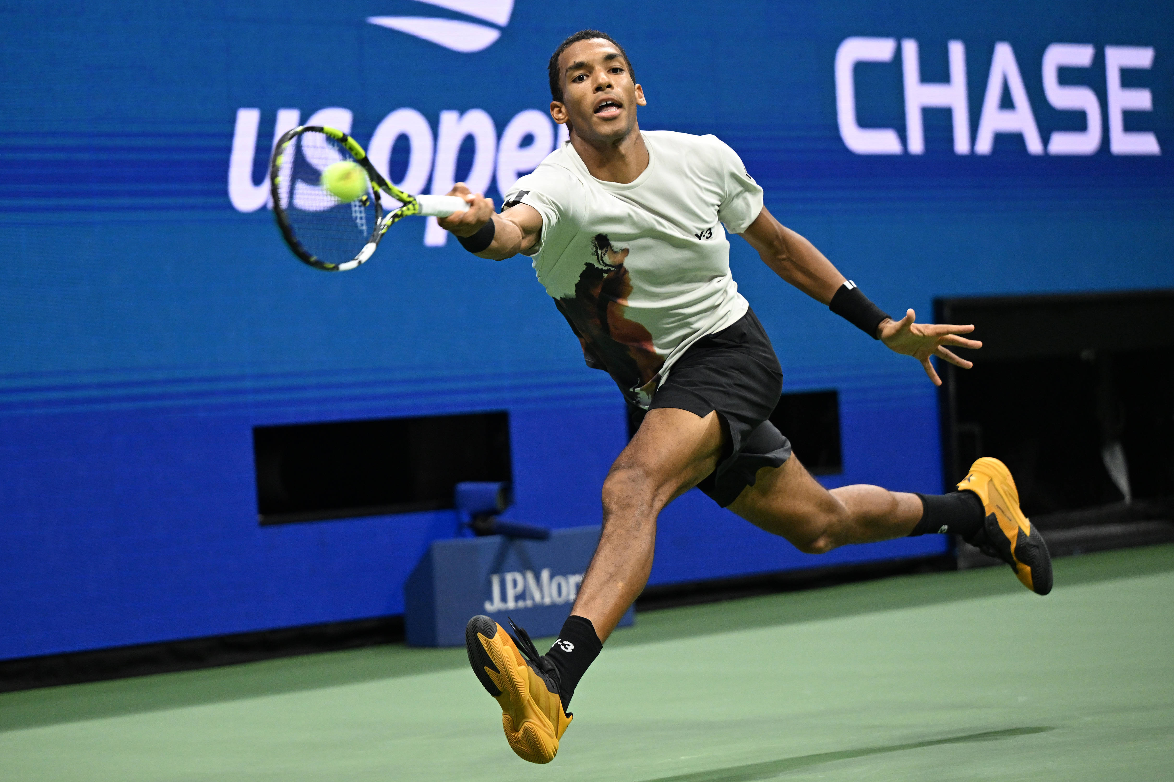 联合杯横扫ATP总决赛,辛纳刷新纪录 联合杯横扫ATP总决赛,辛纳刷新纪录